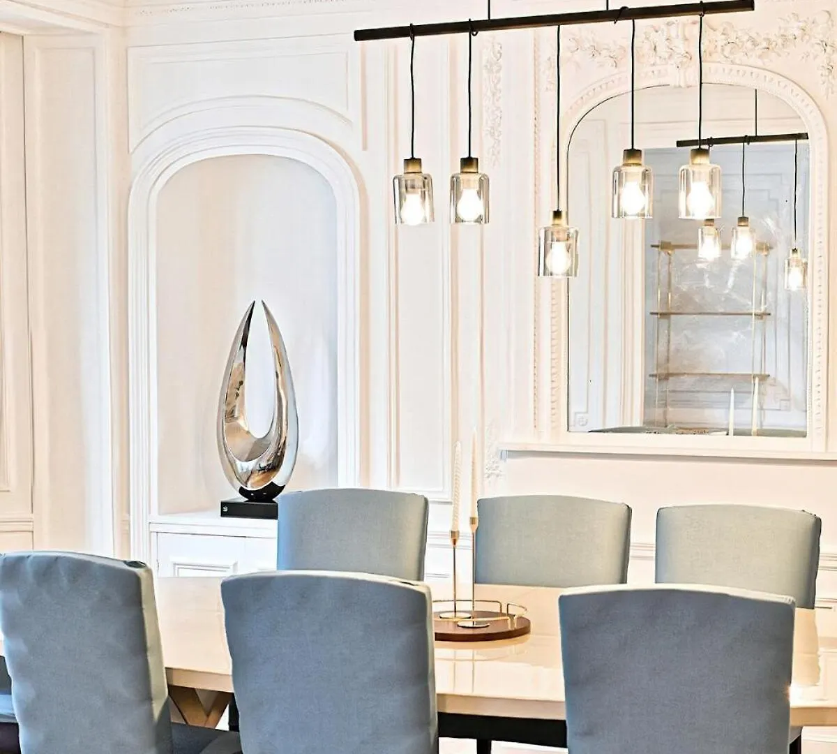Spacious And Bright Apartment Paris
