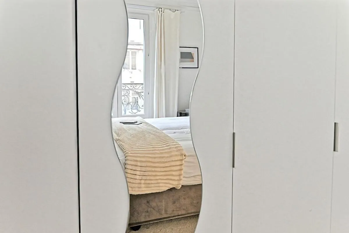 Spacious And Bright Apartment Paris 0*,